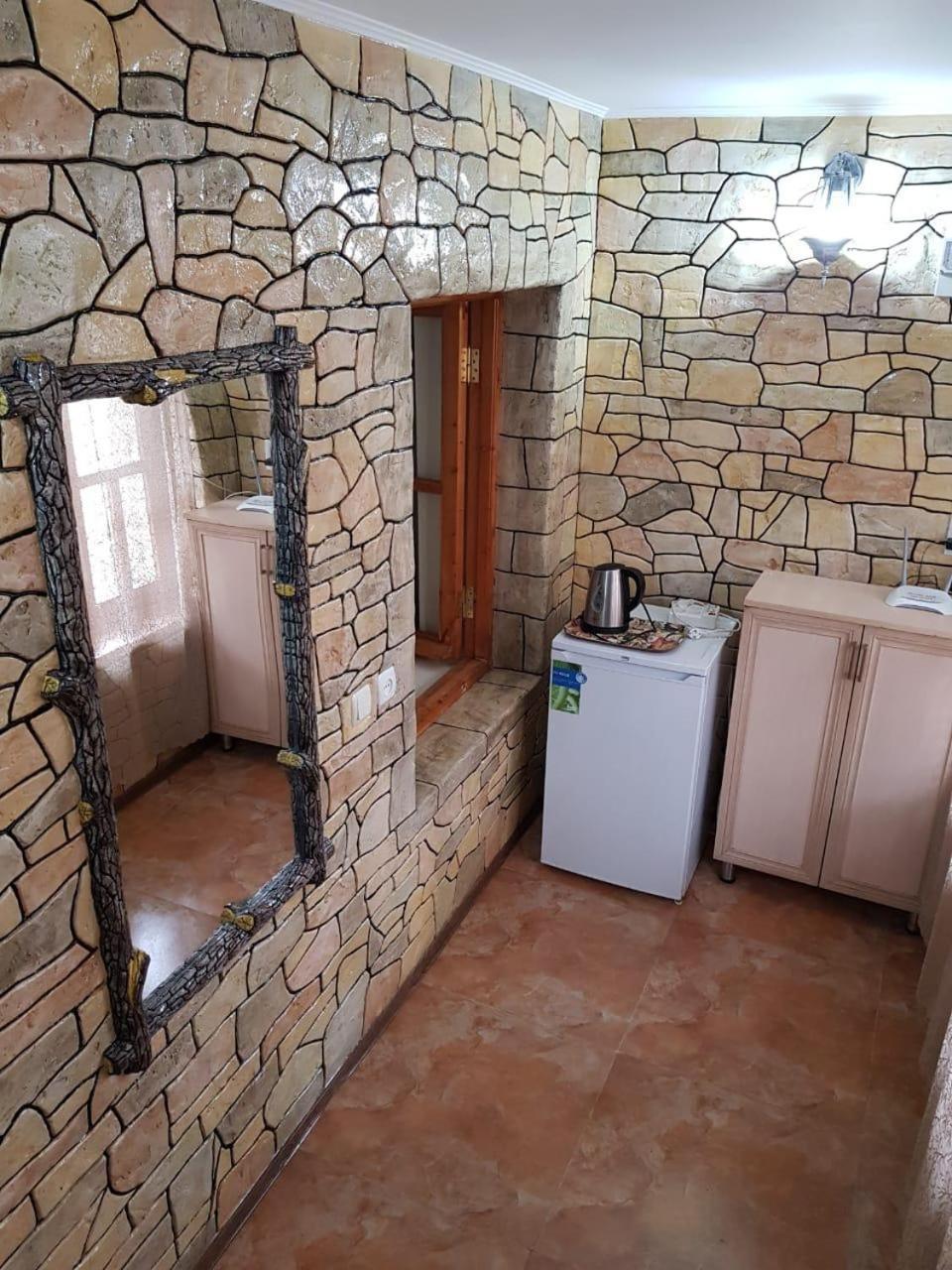 Old Yard Guest House Tbilisi Exterior photo